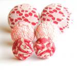 Pretty In Pink Fabric Butto..