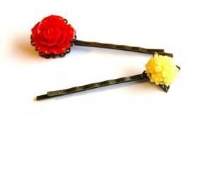 Vintage Inspired Flower Bobby Pins, Set of Two