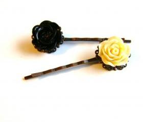 Flower Bobby Pins - Set of Two