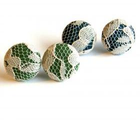 Cream Lace Button Covered Stud Earrings Set