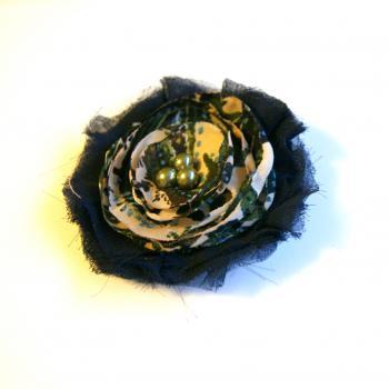 Navy Blue and Tan Flower Pin